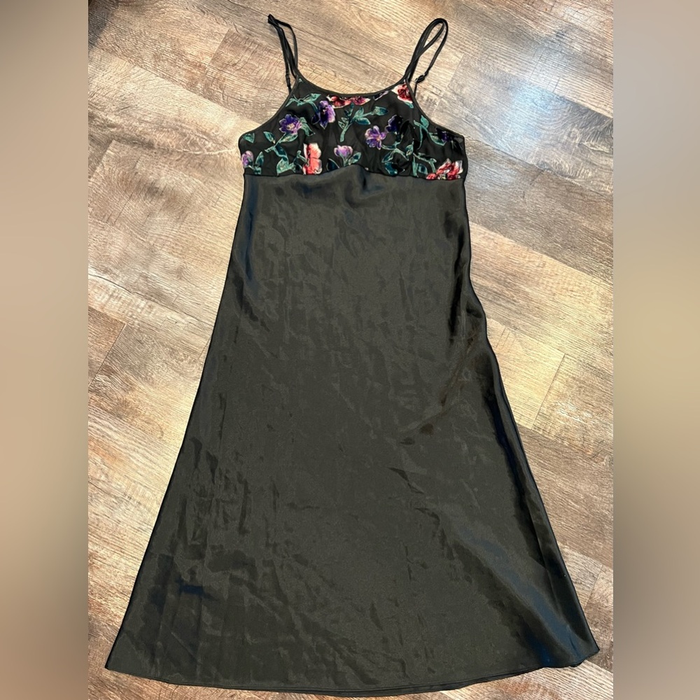 Secret Treasures Vintage Floral Slip Dress